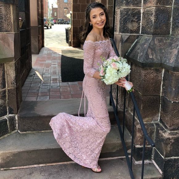 Quiz Lace Dress - Picture 3 of 5